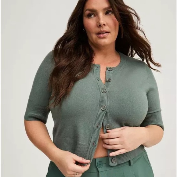 Torrid 5X 5 Green Button-Up Women's soft crew neck shrug cardigan plus office - Picture 1 of 12
